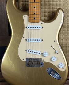 Fender Custom Shop 1955 Stratocaster Relic HLE Gold